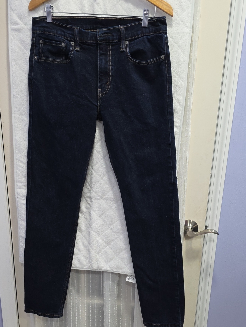 Levi's Slim Straight Jeans in Deep Indigo
